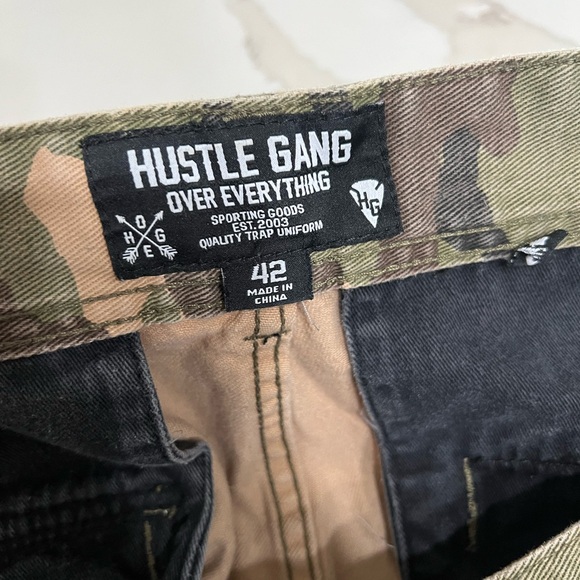 Mens 100% Authentic Hustle Gang Camo Cargo Pants sz42 - Picture 11 of 13